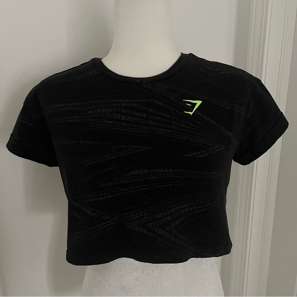 Gymshark Zone Graphic Crop Tee Women’s Sz M 38 Chest Black Gray Cap Sleeve *D12